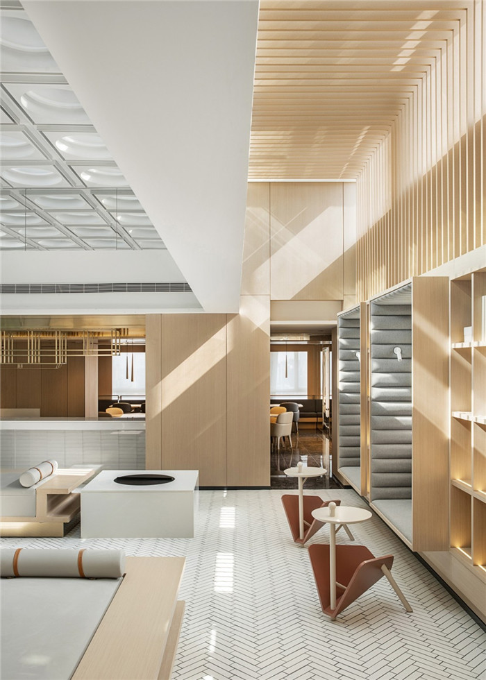 重慶半云半月酒店精品商務(wù)酒店設(shè)計