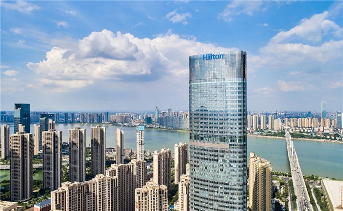 長沙新地標(biāo)酒店設(shè)計 世茂希爾頓酒店設(shè)計方案賞析 長沙新地標(biāo)酒店設(shè)計 世茂希爾頓酒店設(shè)計方案賞析